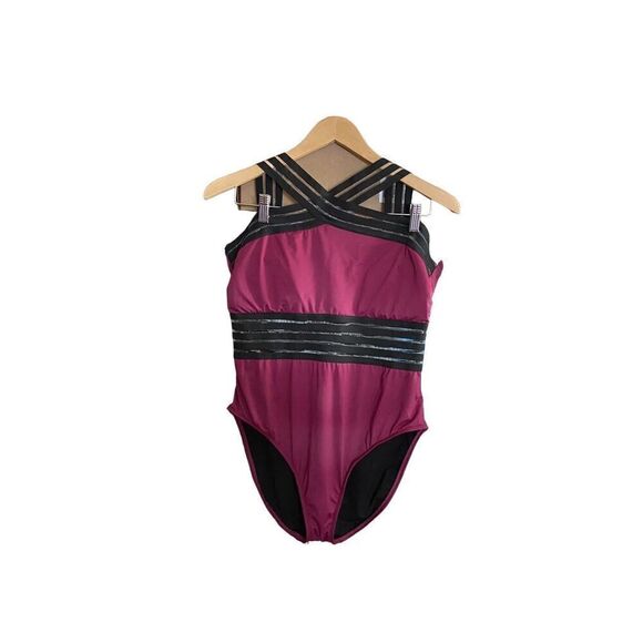 Hilor women’s one piece front crossover, mesh swimsuit, size XXL - Picture 2 of 4